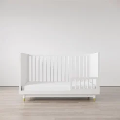 Room & Joy Rory Toddler Rail With Spindles - White -Room & Joy GUEST aa361965 b0e1 4add b247 a1cae8f72e8a