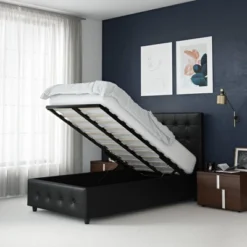 Selma Upholstered Bed - Room & Joy -Room & Joy GUEST bcf418ba fa23 45e2 ac68 9b1f9a761c61